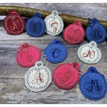 Stickserie - ITH Anhänger Schleifchen Monogram A - Z